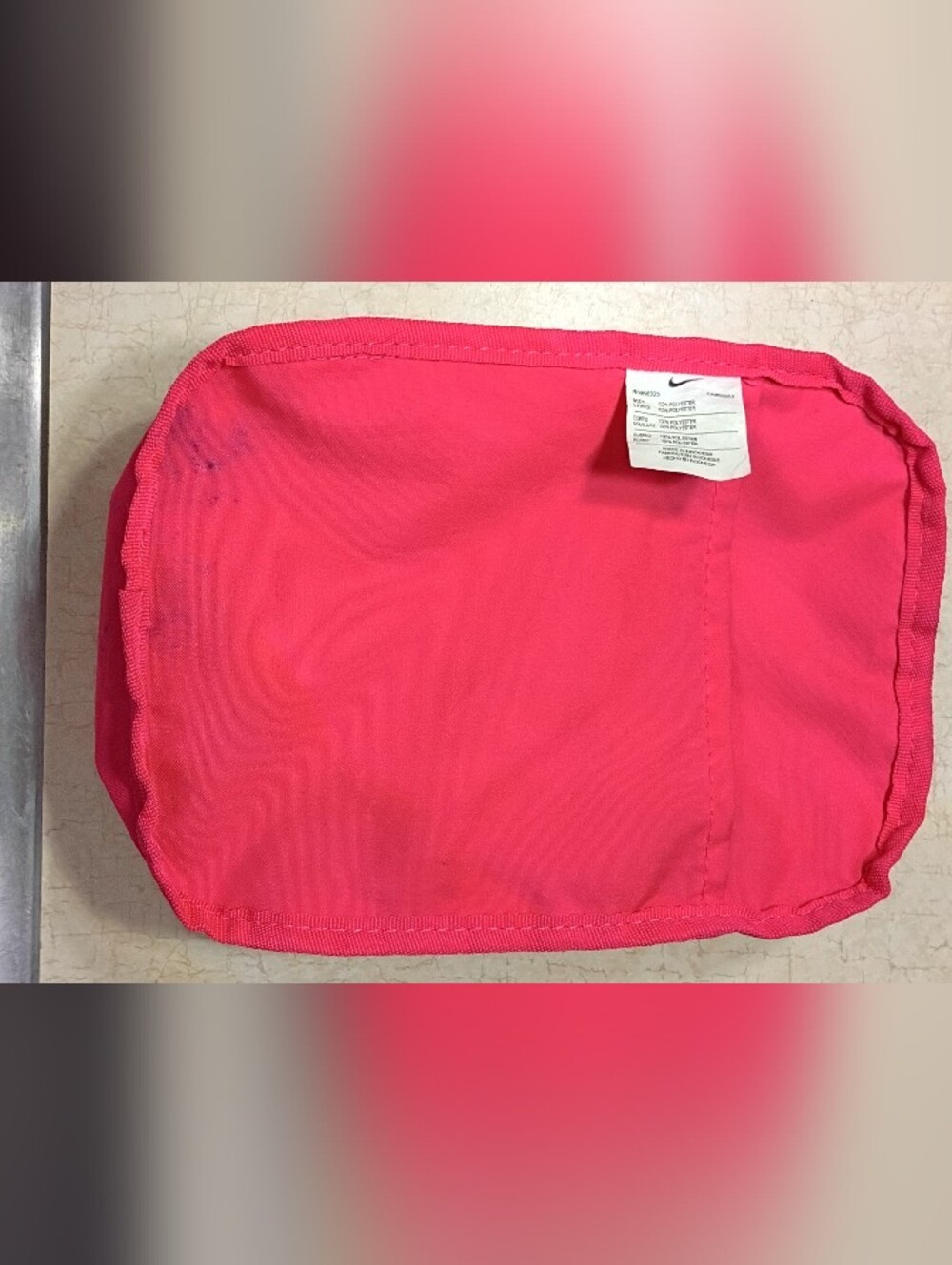 Nike Small Crossbody Bag in Hot Pink - Picture 8 of 15